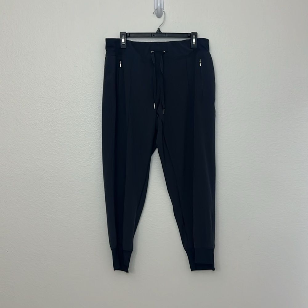 Calvin Klein performance capri joggers Gray Sz Large